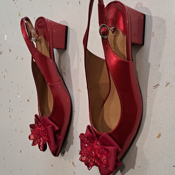 NWOT J. Renee Faaye heels - Picture 5 of 13